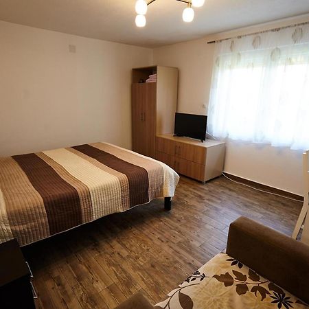 Apartment Azulmburgo Vrnjacka Banja Exterior photo